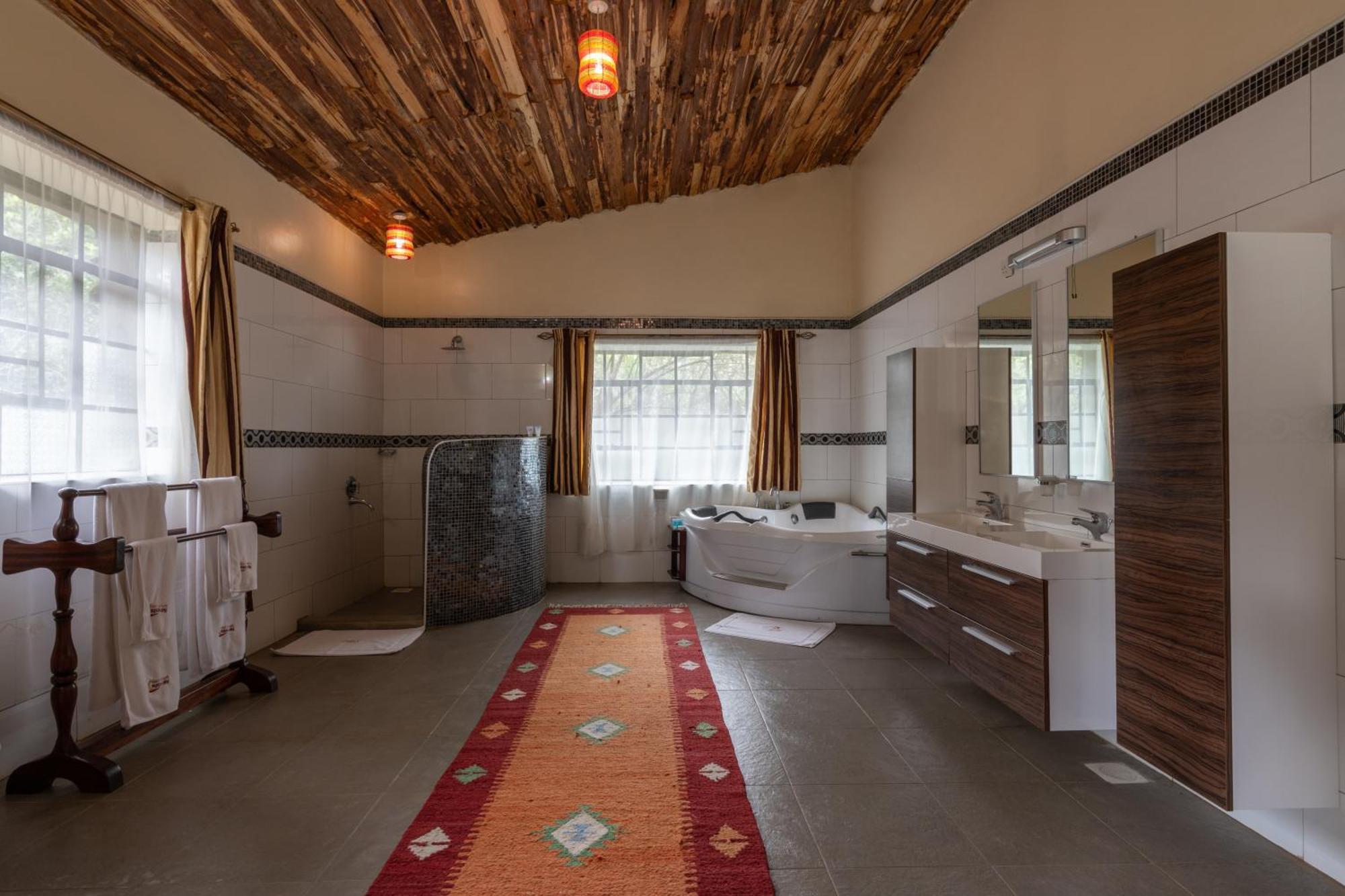 Naivasha Kongoni Lodge - Lakefront Getaway Dış mekan fotoğraf
